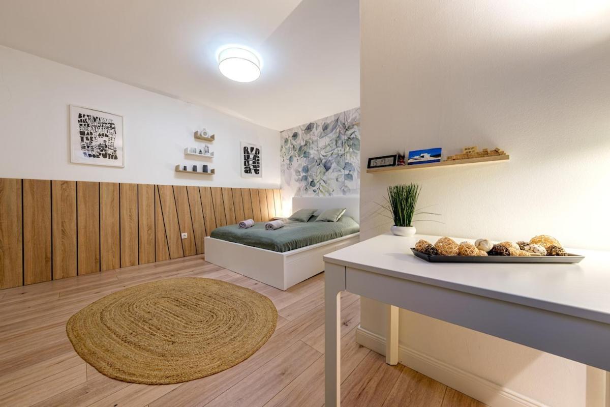 Apartment Just Fine *